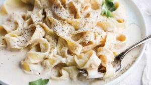 Alfredo sos za špagete