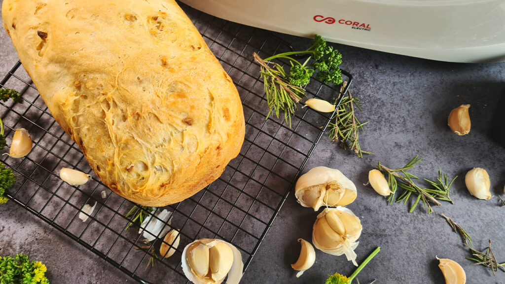 Recept za francuski hleb sa belim lukom