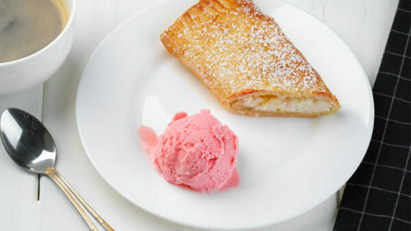 Bečka štrudla sa jabukom - Tradicionalni recept