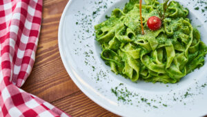 Testenina sa pesto sosom