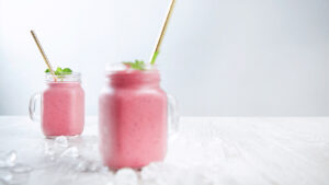 Smoti od ananasa i maline recept